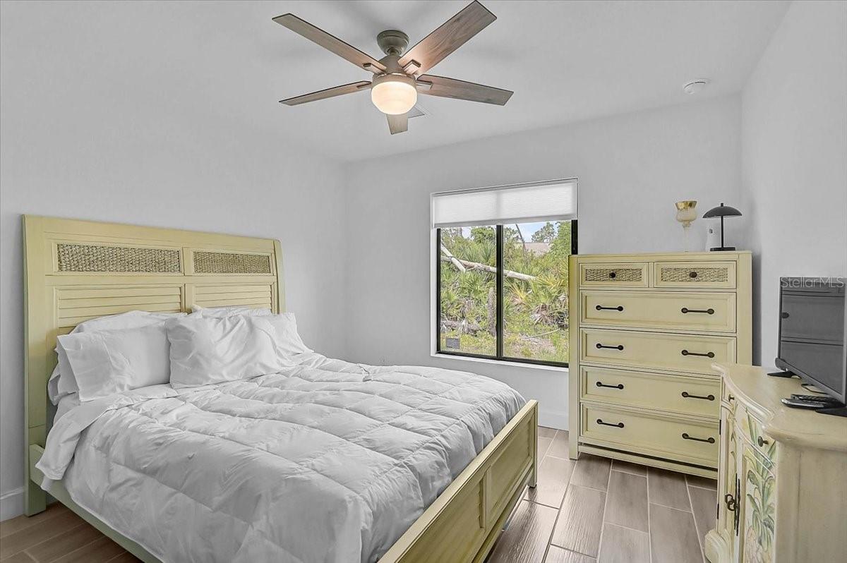 ROTONDA LAKES - Residential