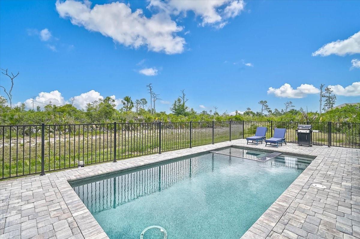 ROTONDA LAKES - Residential