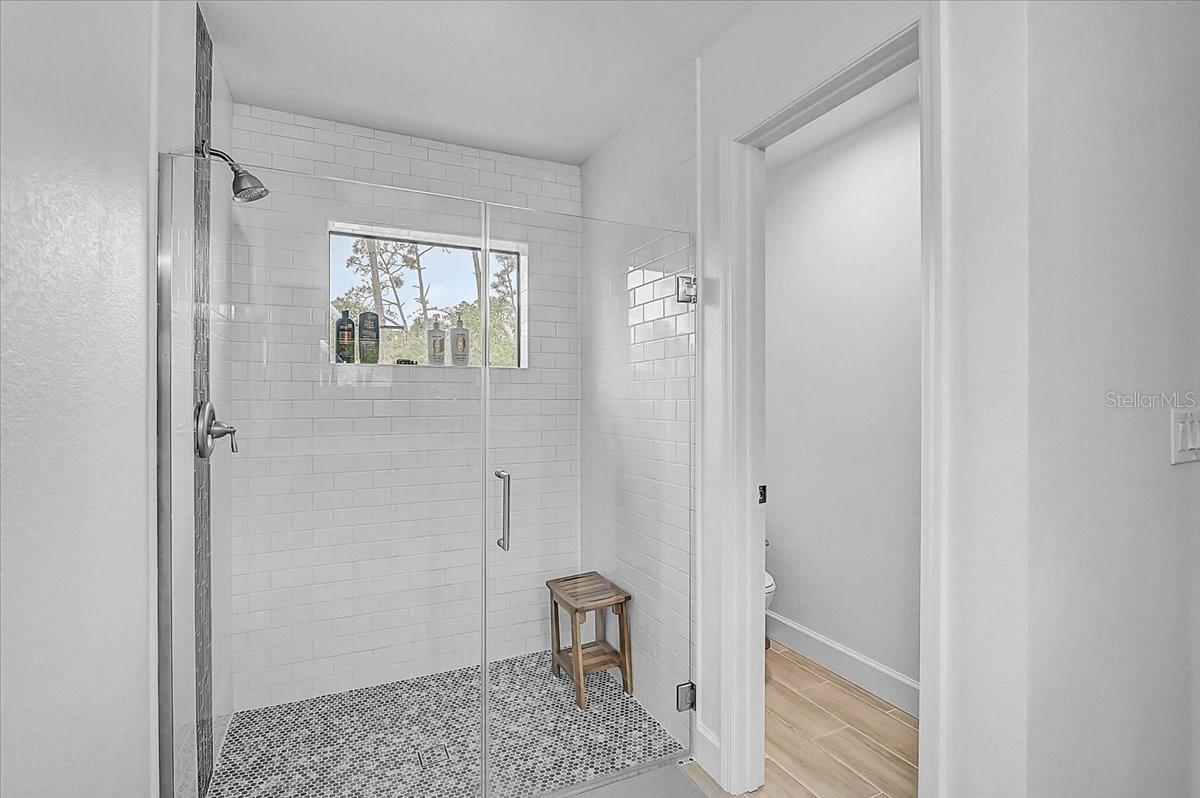 ROTONDA LAKES - Residential