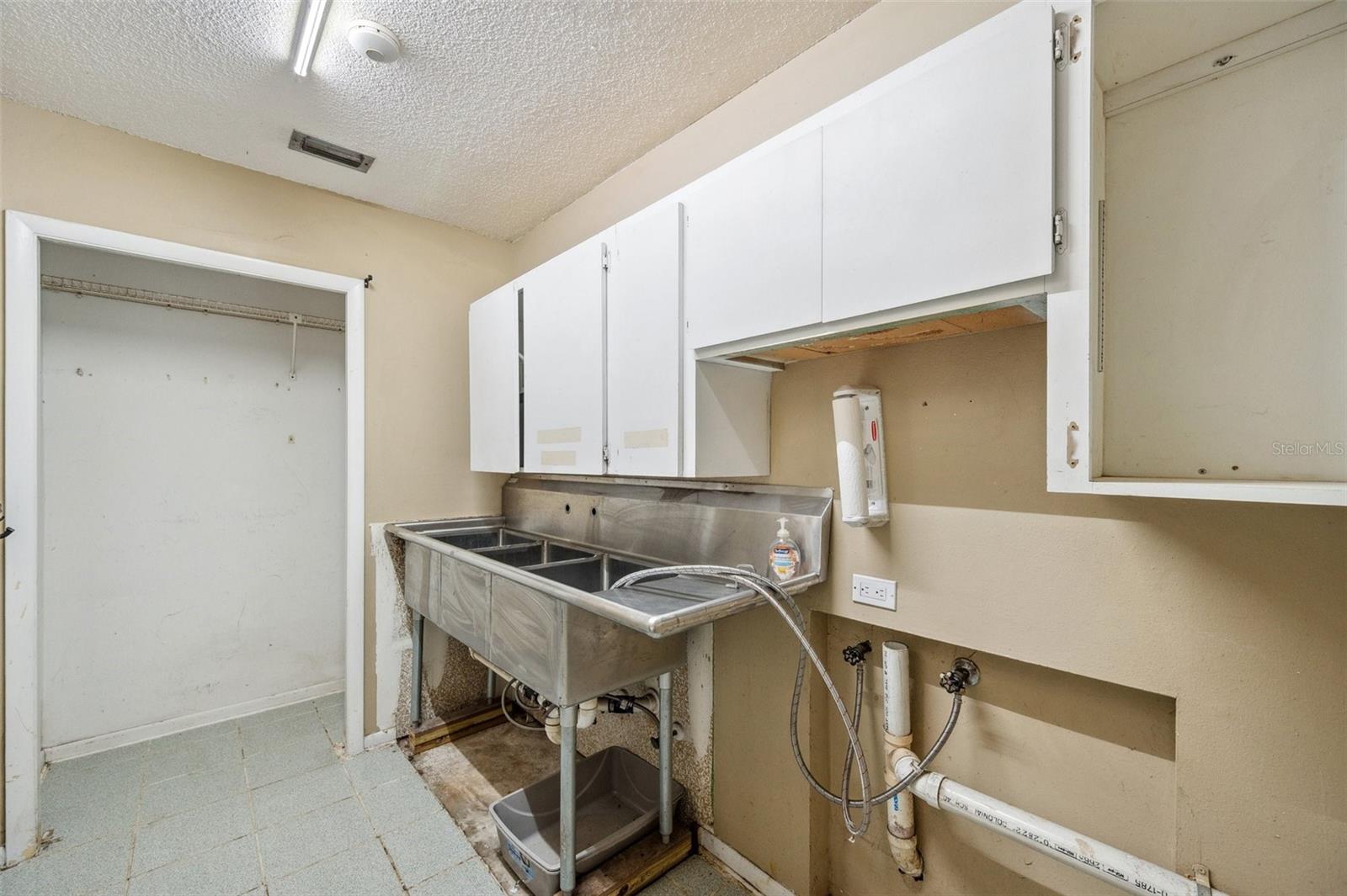 KEYSTONE RANCHETTES UNIT TWO - Land