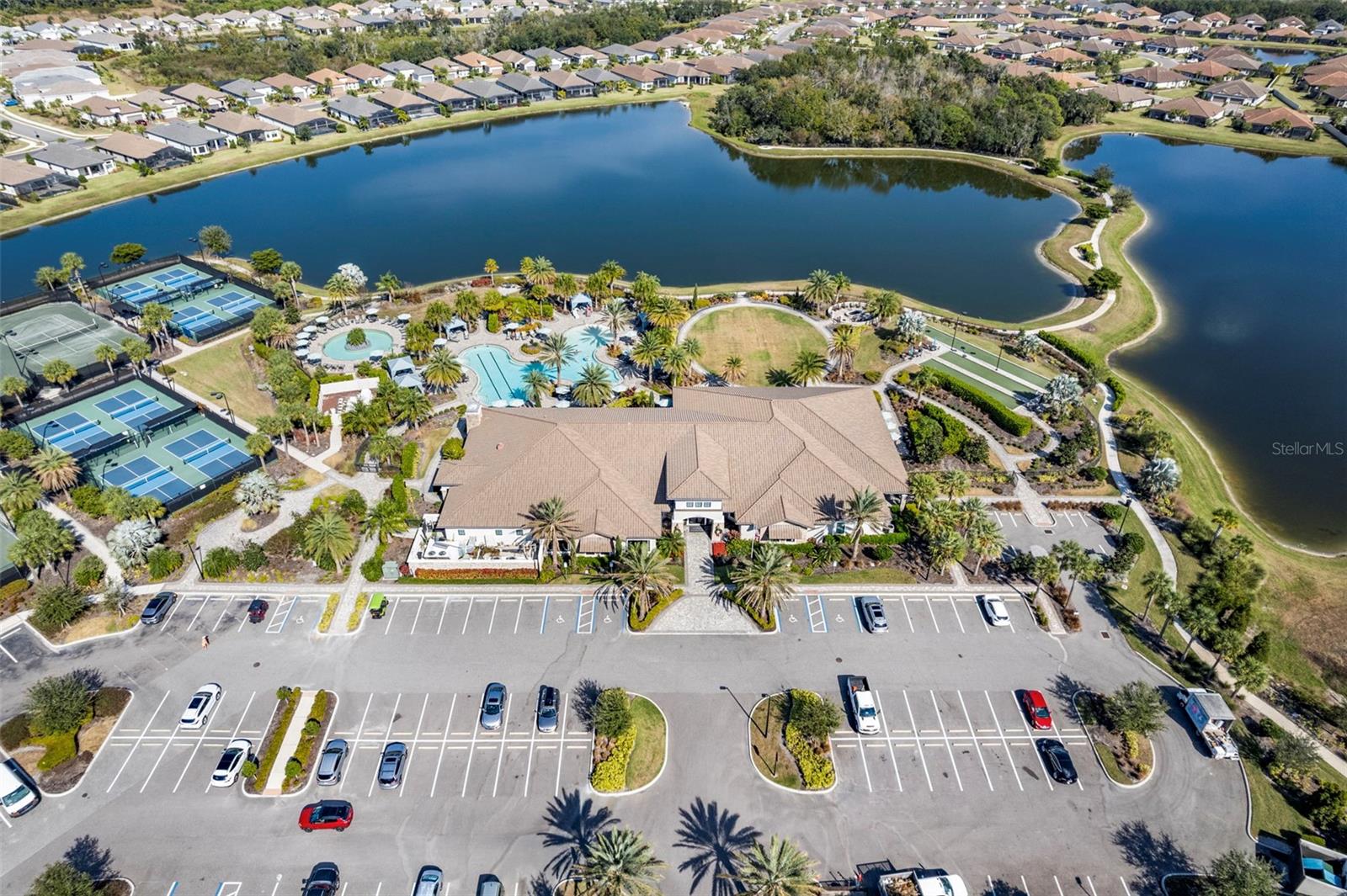 ARTISAN LAKES ESPLANADE PH I SP A-D - Residential