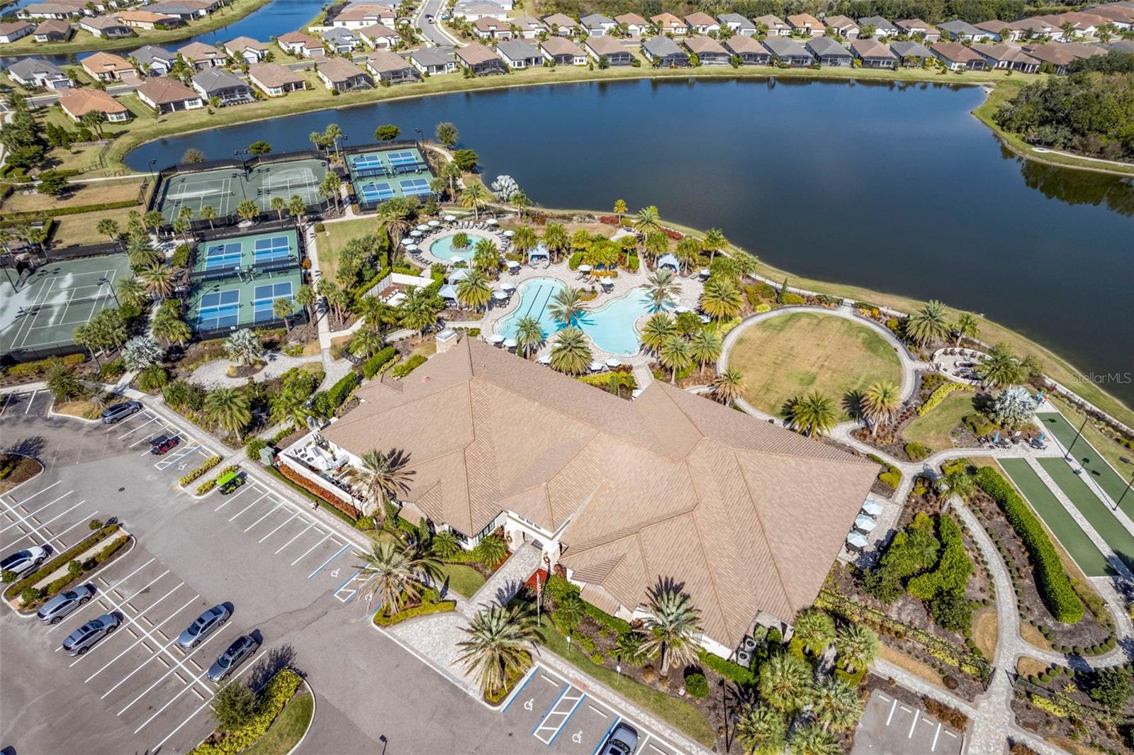 ARTISAN LAKES ESPLANADE PH I SP A-D - Residential