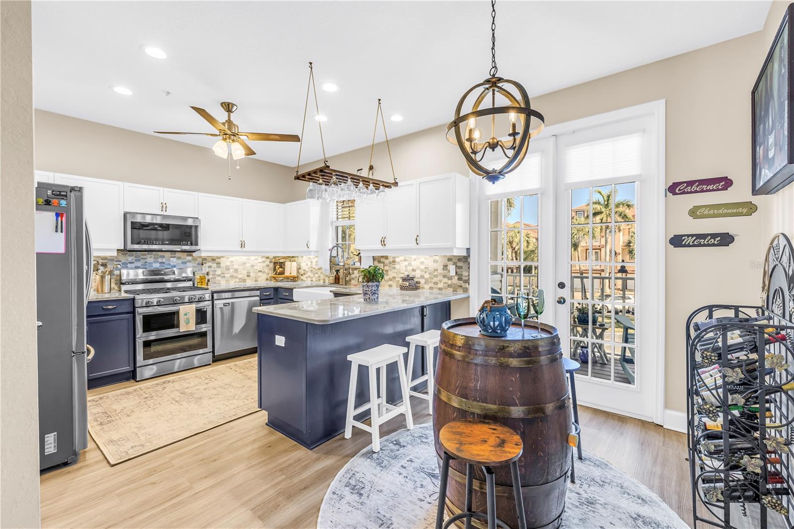 TIDES VILLAGE - CONCOURSE - Residential