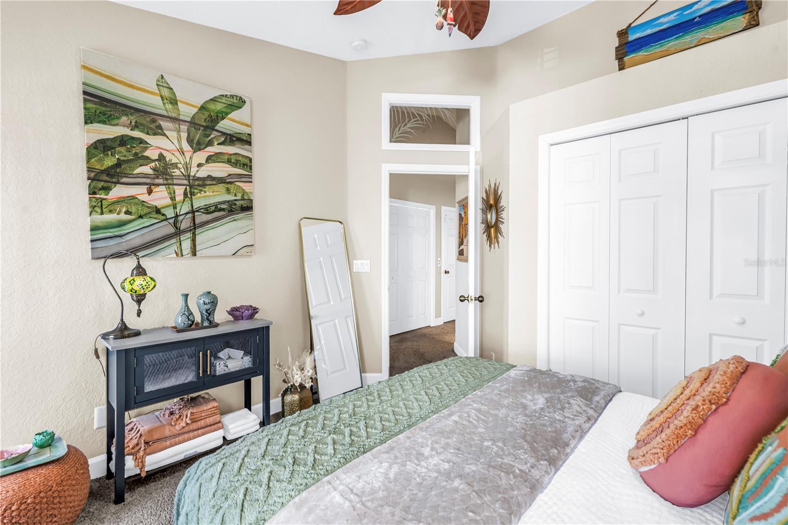 TIDES VILLAGE - CONCOURSE - Residential