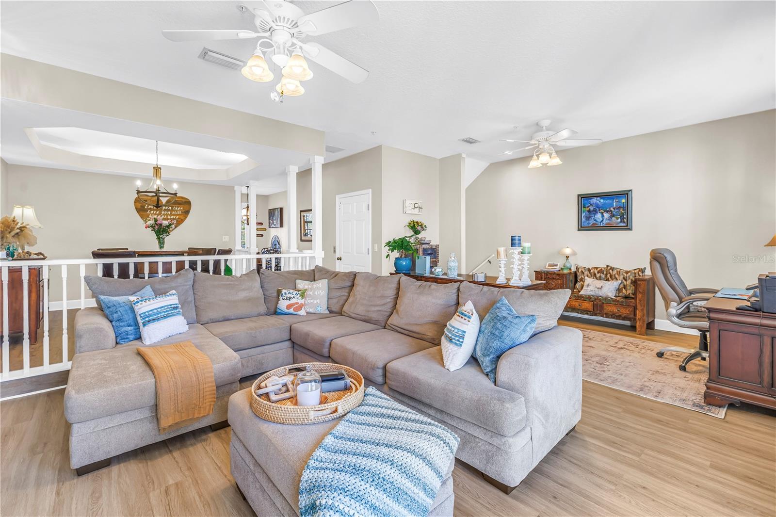 TIDES VILLAGE - CONCOURSE - Residential