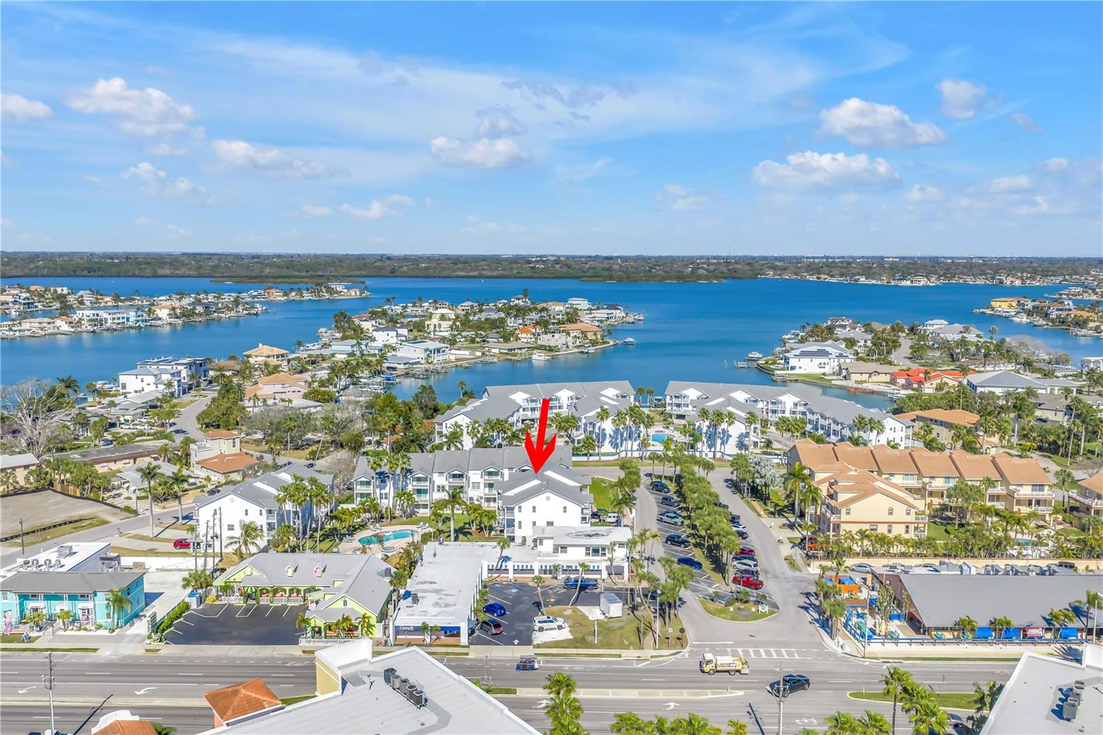 TIDES VILLAGE - CONCOURSE - Residential