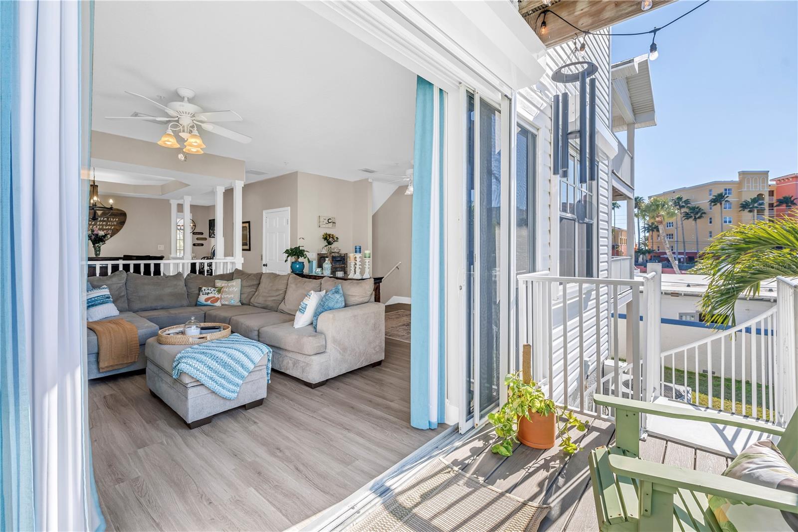 TIDES VILLAGE - CONCOURSE - Residential