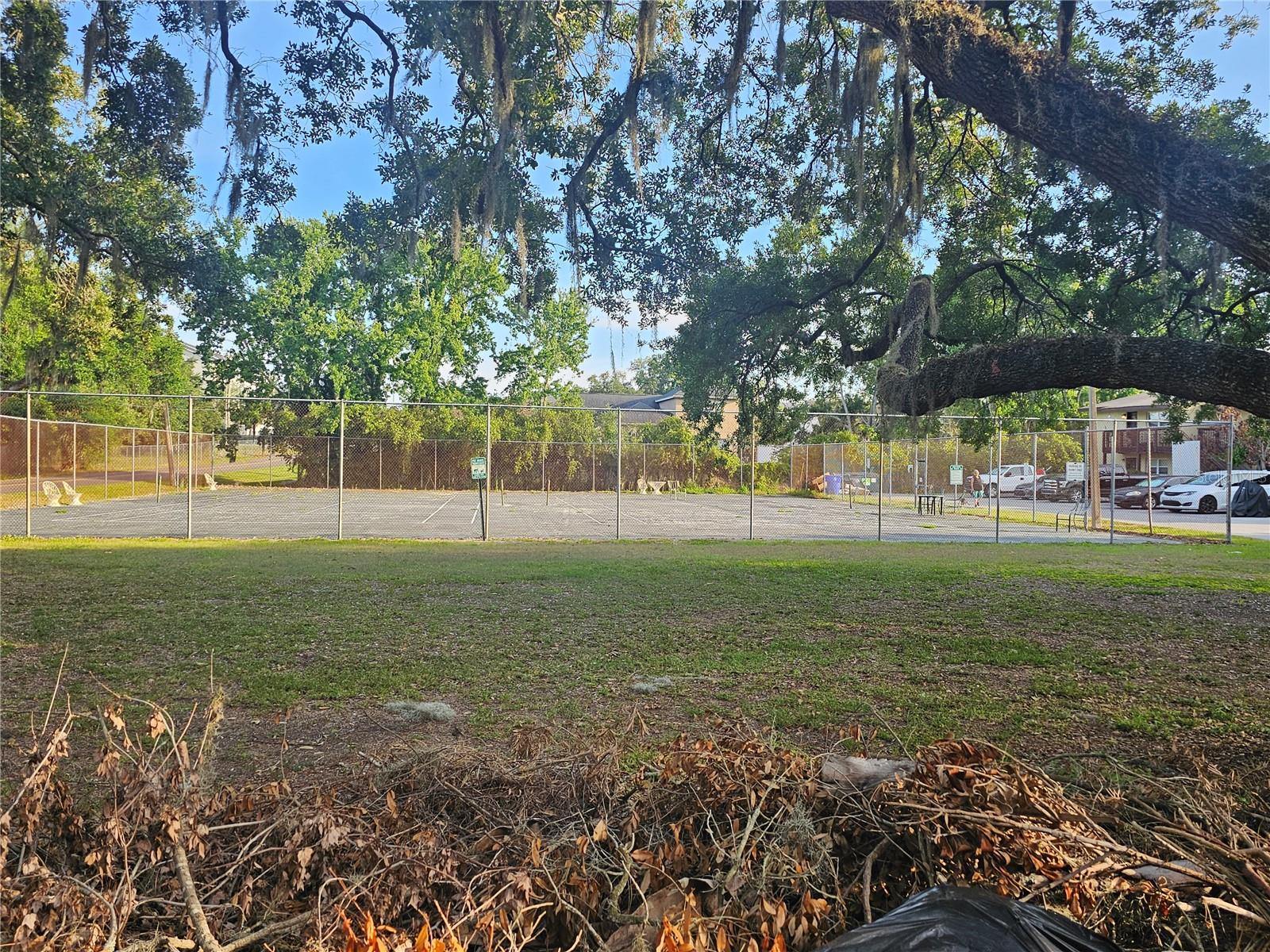 SANDY COVE LAKELAND & SANDY COVE LAKELAND ADD 01 - Residential