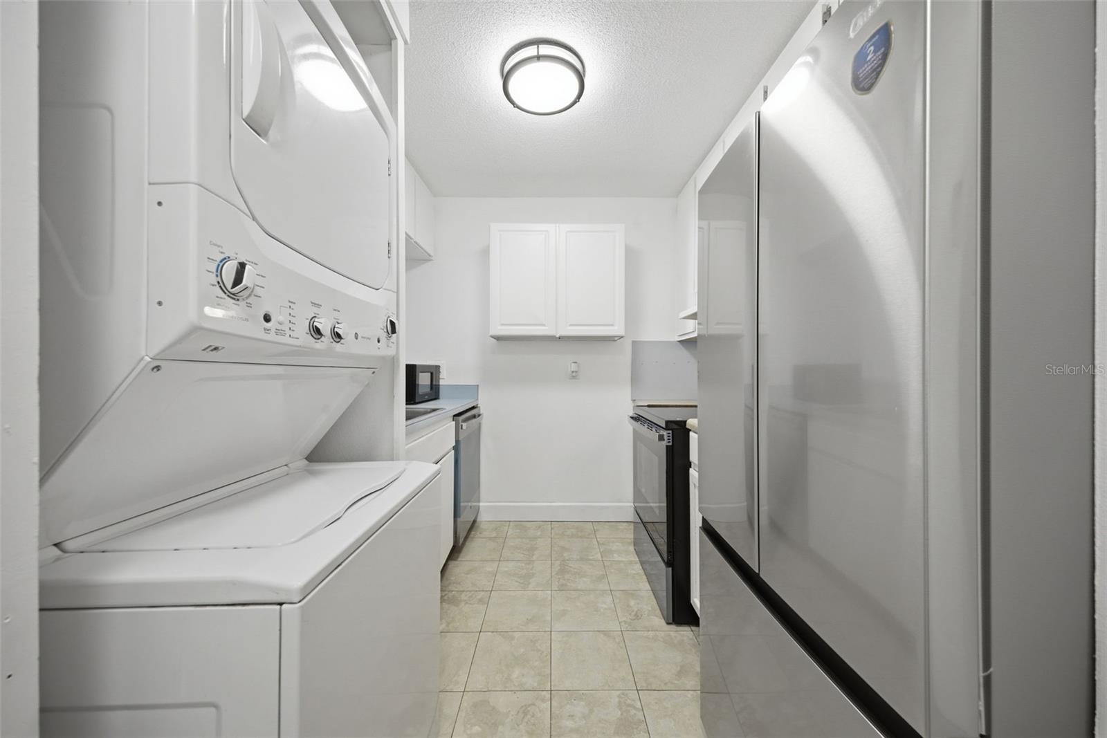 SANDY COVE LAKELAND & SANDY COVE LAKELAND ADD 01 - Residential