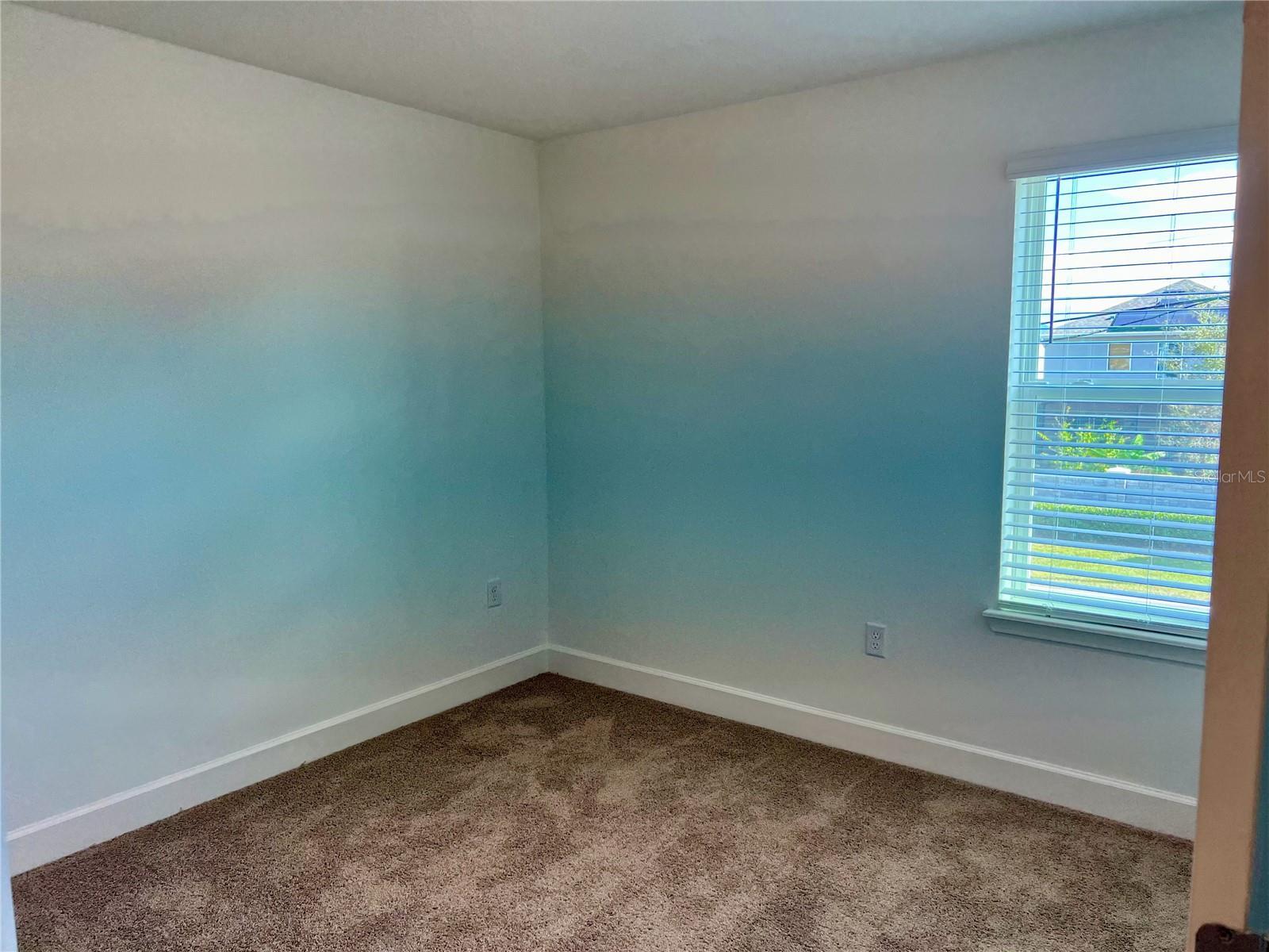 TOWNHOMES AT RIVERS EDGE - Residential Lease