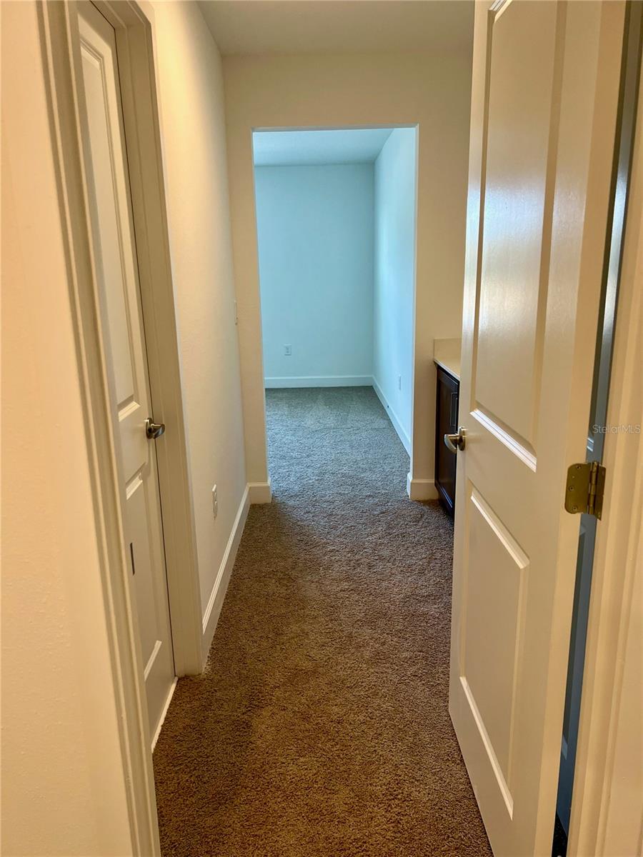 TOWNHOMES AT RIVERS EDGE - Residential Lease