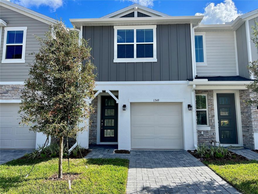 Stunning - Brand New Townhome in gated community of Rivers Edge. This well appointed unit features all ceramic tile flooring on first floor and plush carpeting on second floor. A gourmet kitchen with solid surface countertops & stainless steel appliances. Contemporary and clean look throughout.Full size washer & Dryer included ! Gorgeous views over the conservation area from any window...Community is located within minutes to major shopping, entertainment and Interstate 4. Call and schedule your showing today !