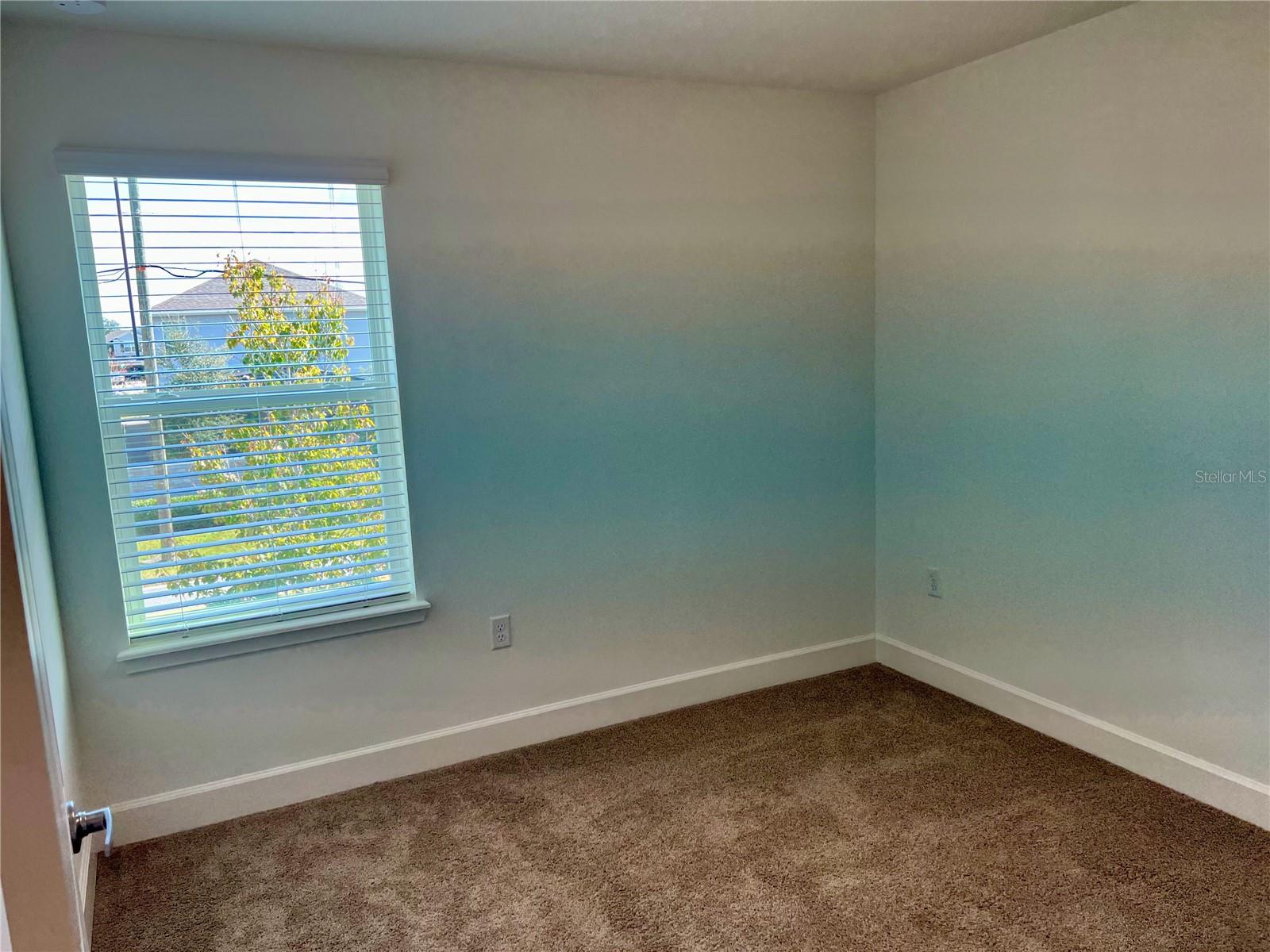 TOWNHOMES AT RIVERS EDGE - Residential Lease