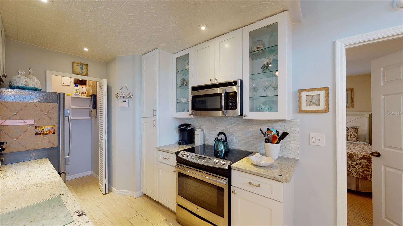 Sun Beach Club Condo Ph 01-03 - Residential