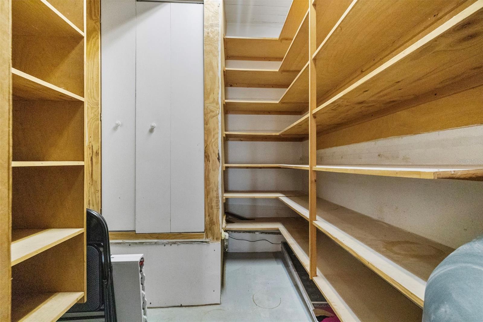 GOLF VIEW PLACE - Commercial Sale