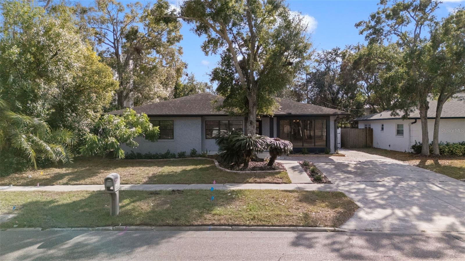 GOLF VIEW PLACE - Commercial Sale