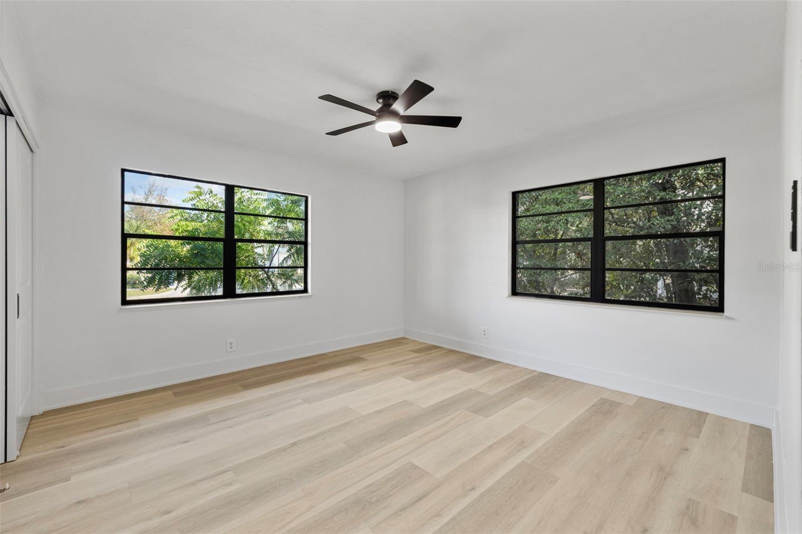 GOLF VIEW PLACE - Commercial Sale