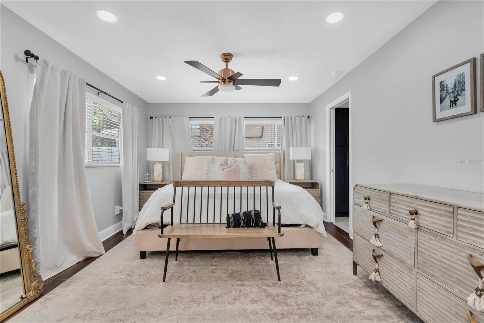 POINT PINELLAS HEIGHTS - Residential
