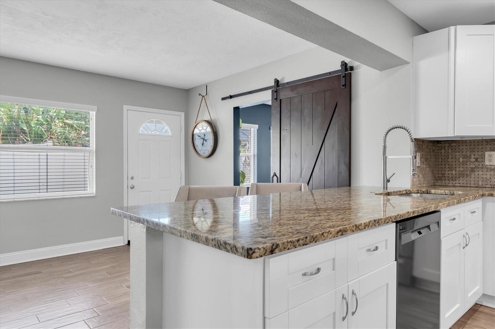 POINT PINELLAS HEIGHTS - Residential