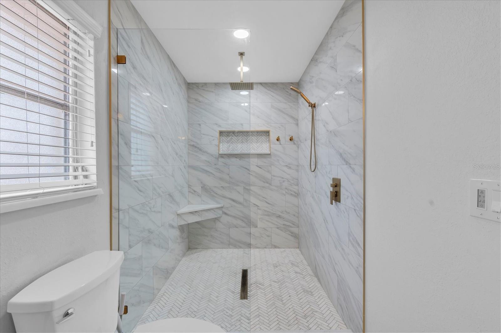 POINT PINELLAS HEIGHTS - Residential
