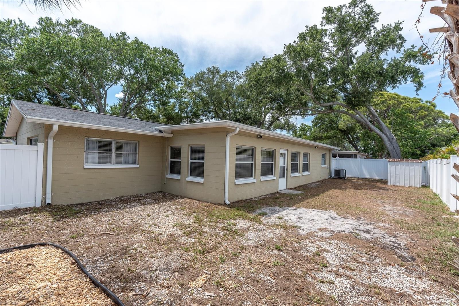POINT PINELLAS HEIGHTS - Residential