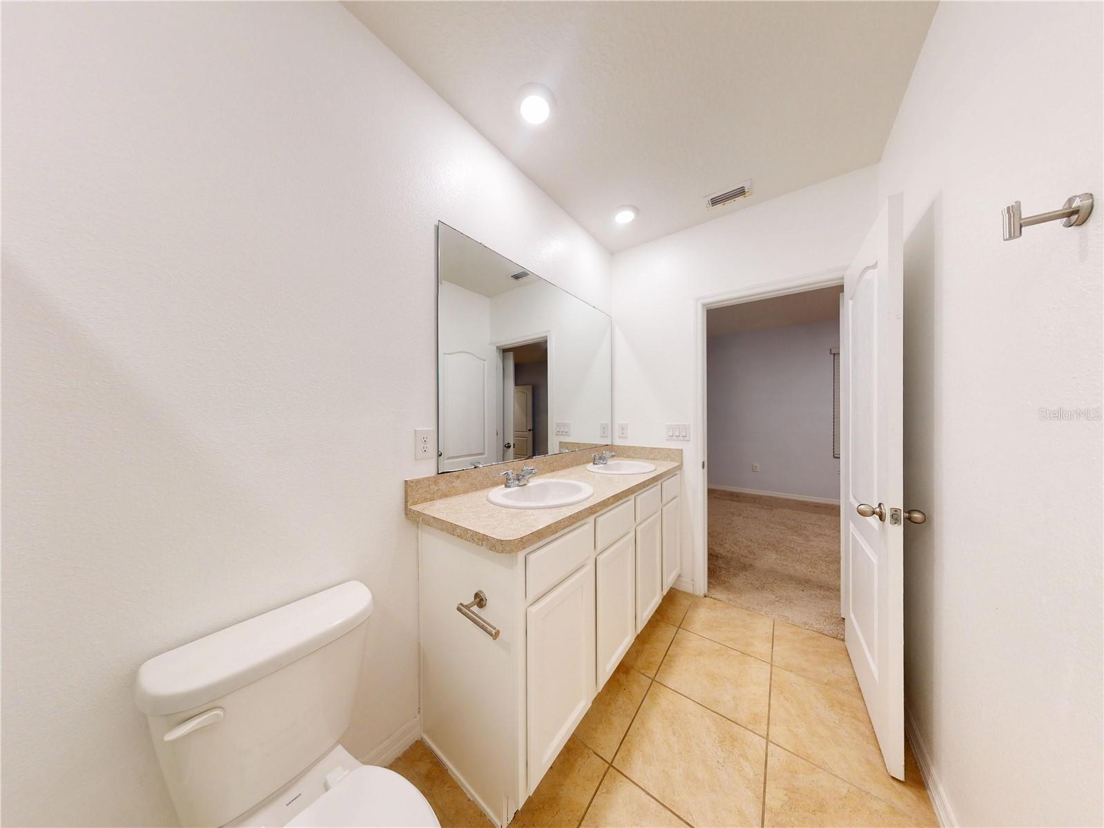 FELTRIM RESERVE - Residential Lease