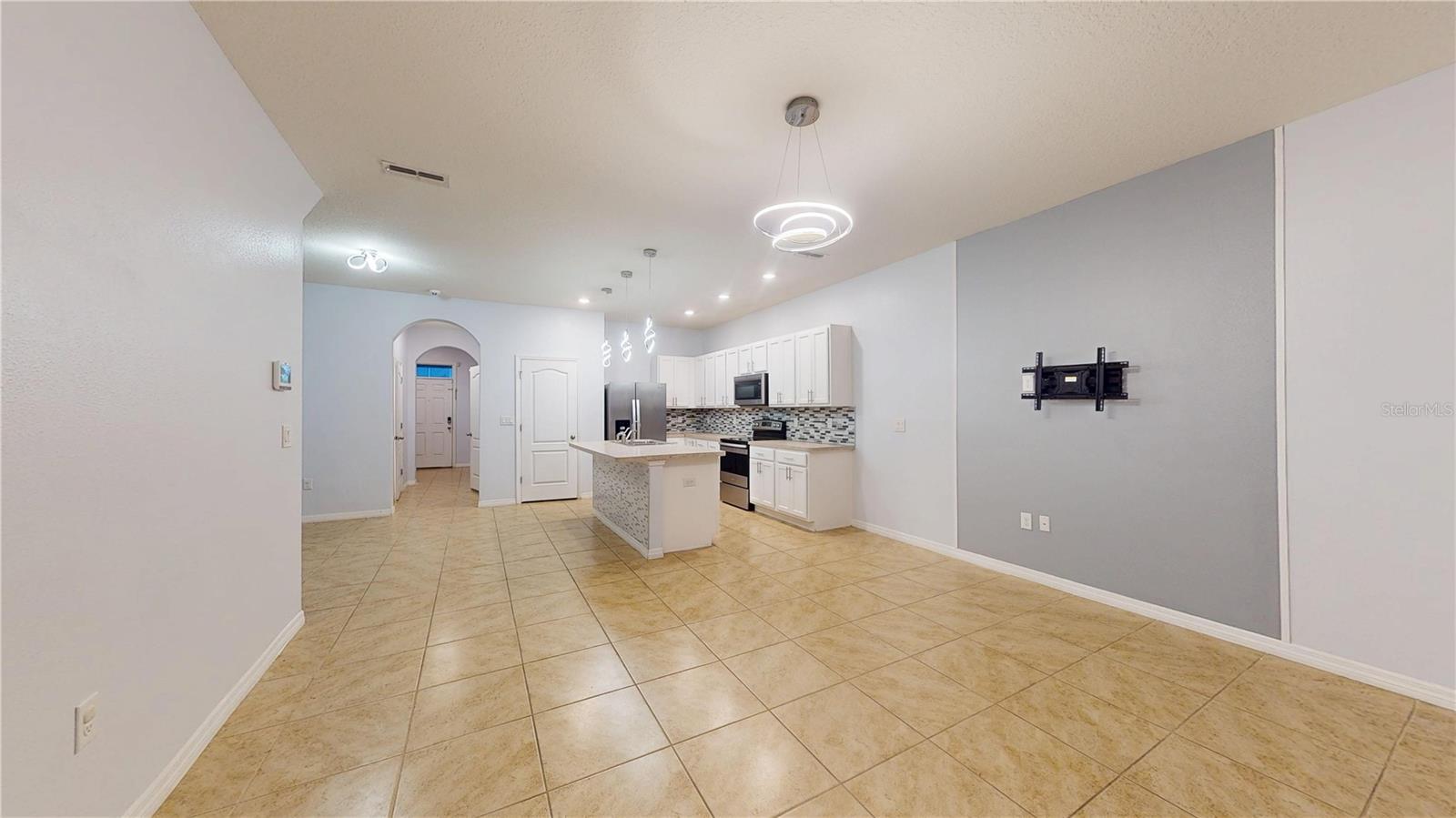 FELTRIM RESERVE - Residential Lease