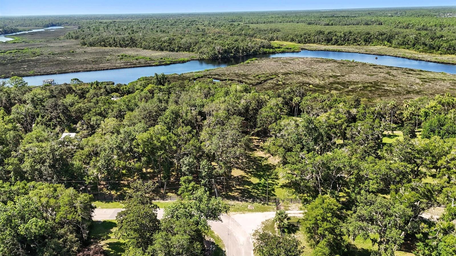 702 OVERLOOK TRAIL