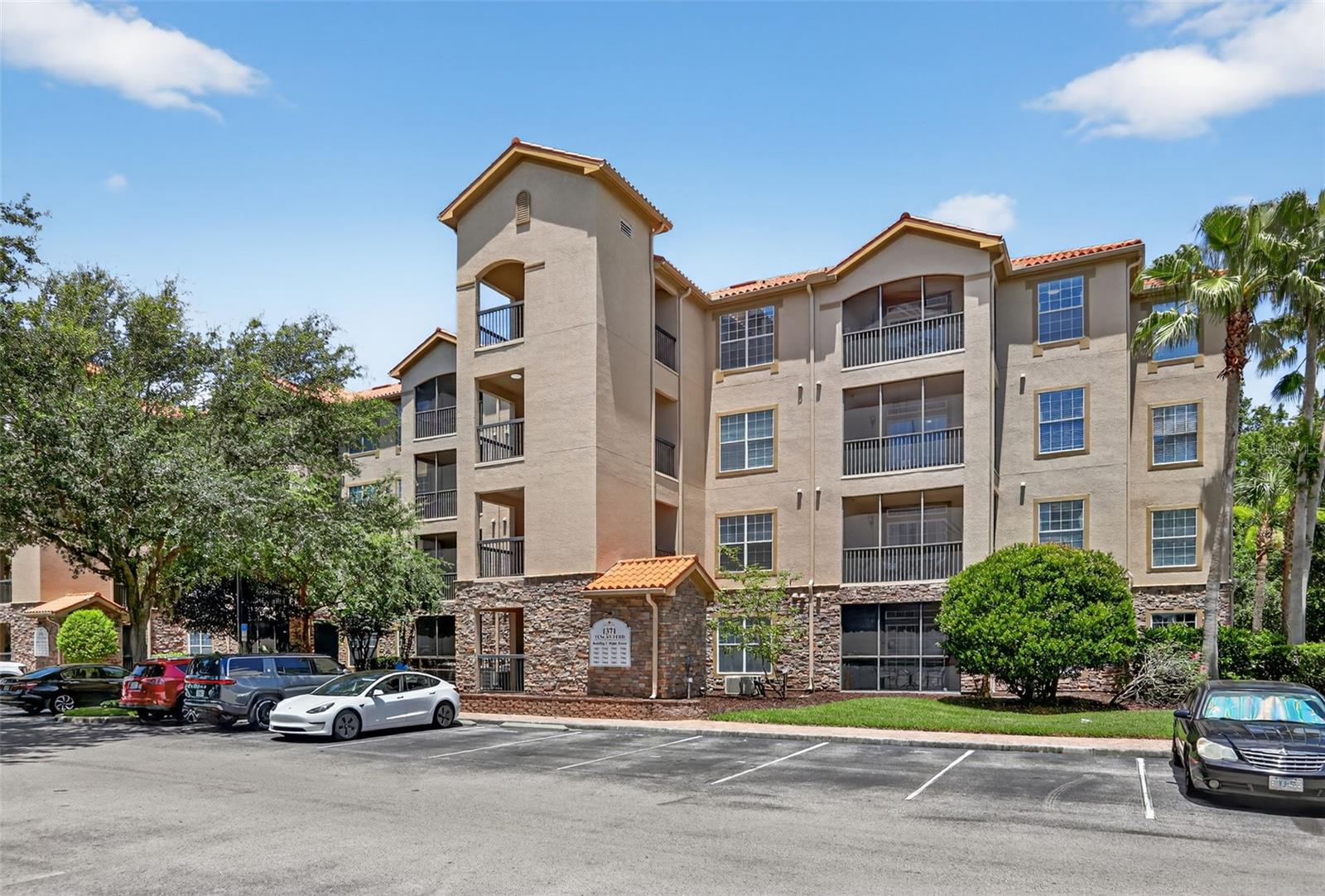 TUSCANA 1 CONDO - Residential