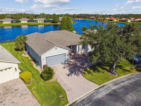 Photo of 722 Shorehaven Drive, Kissimmee, FL 34759 (MLS # S5135961)