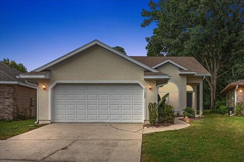 Photo of 11795 Creek Drive, Alachua, FL 32615 (MLS # GC529950)