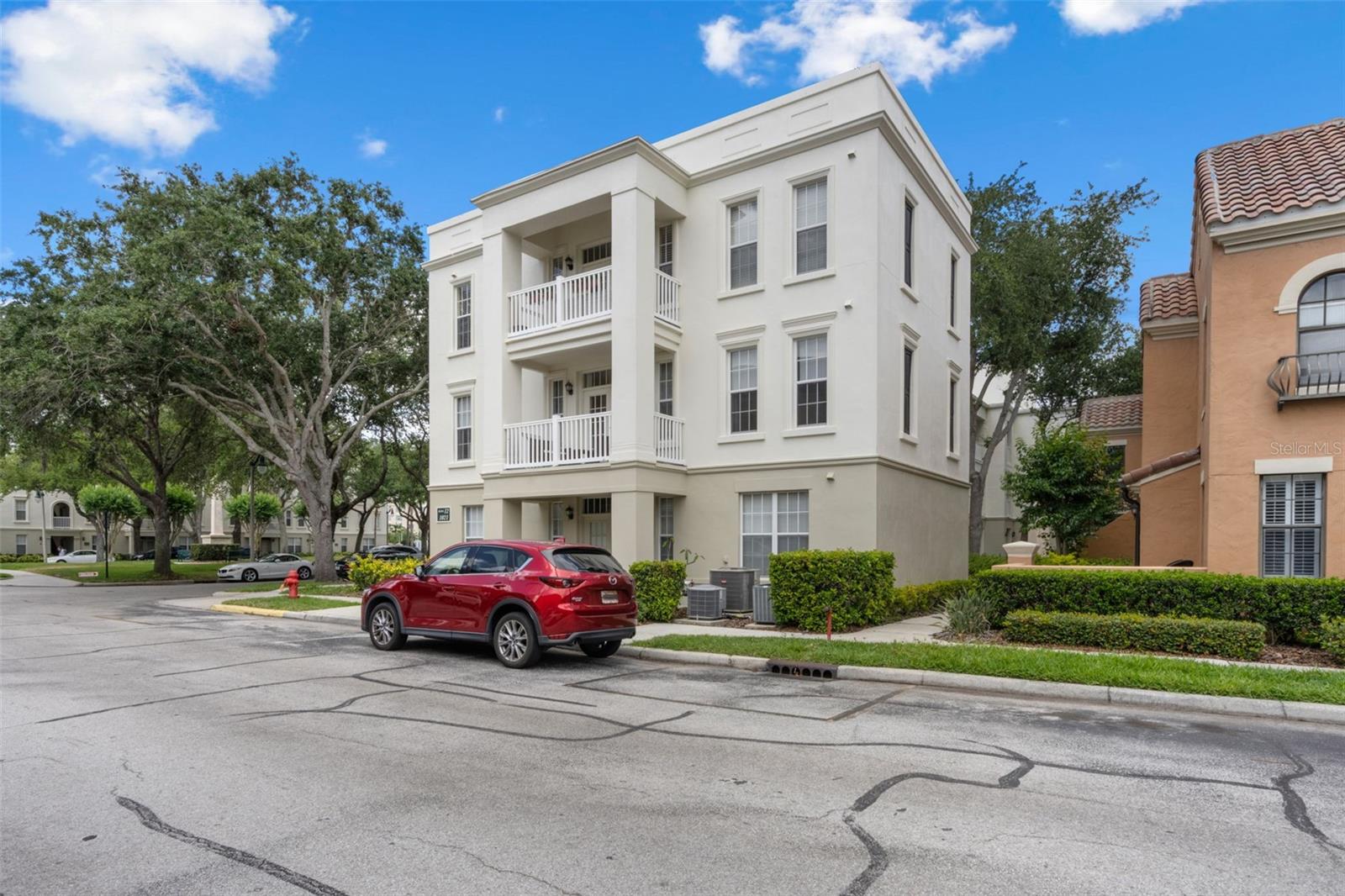 1021 SIENA PARK BOULEVARD 204