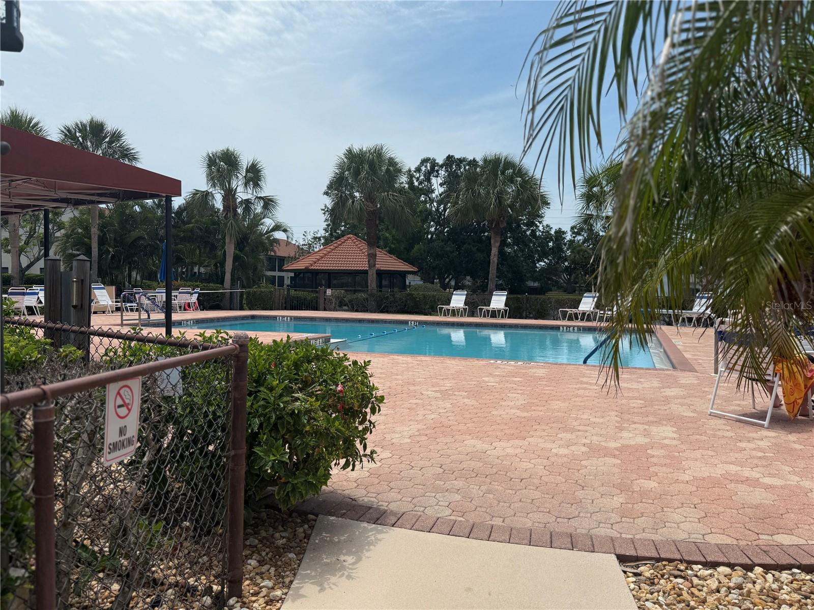744 AVENIDA ESTANCIA 144