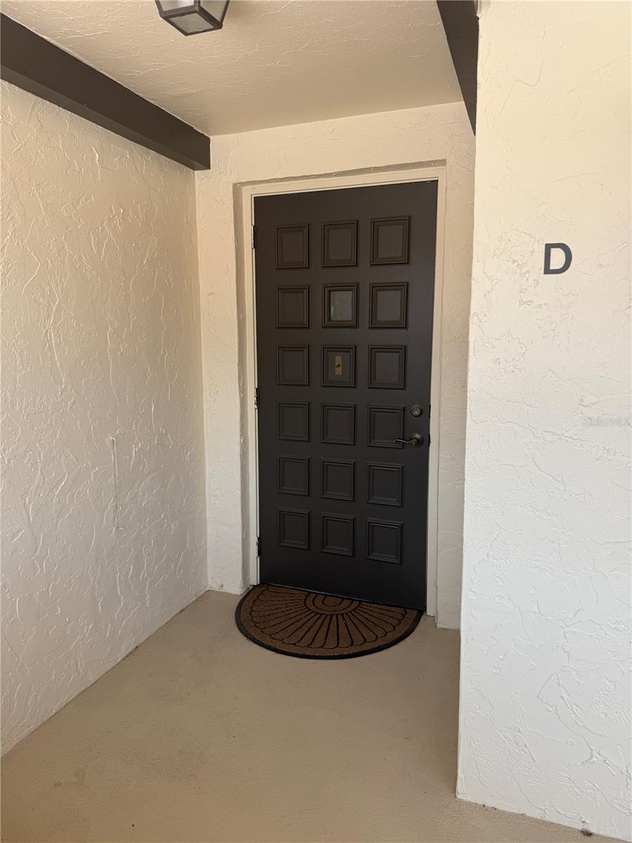 744 AVENIDA ESTANCIA 144