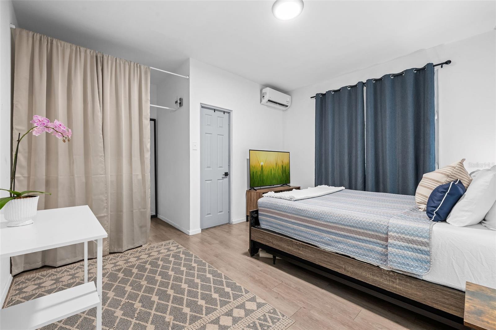 URB. VILLAMAR - Residential