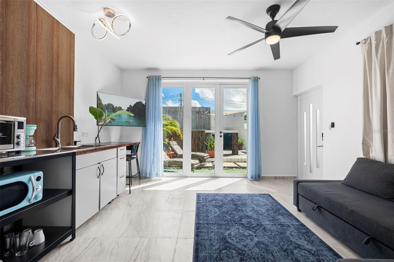 URB. VILLAMAR - Residential