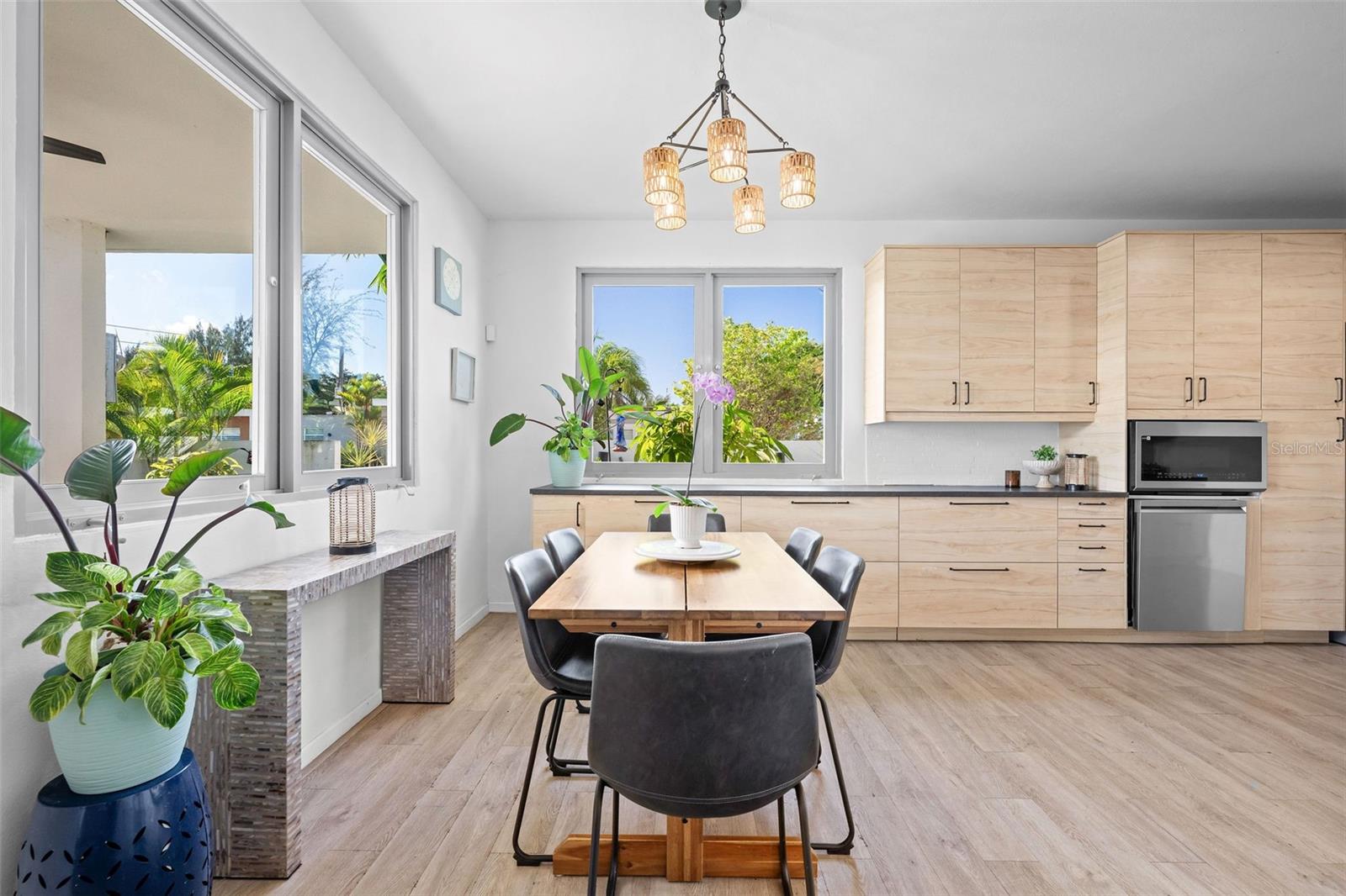 URB. VILLAMAR - Residential