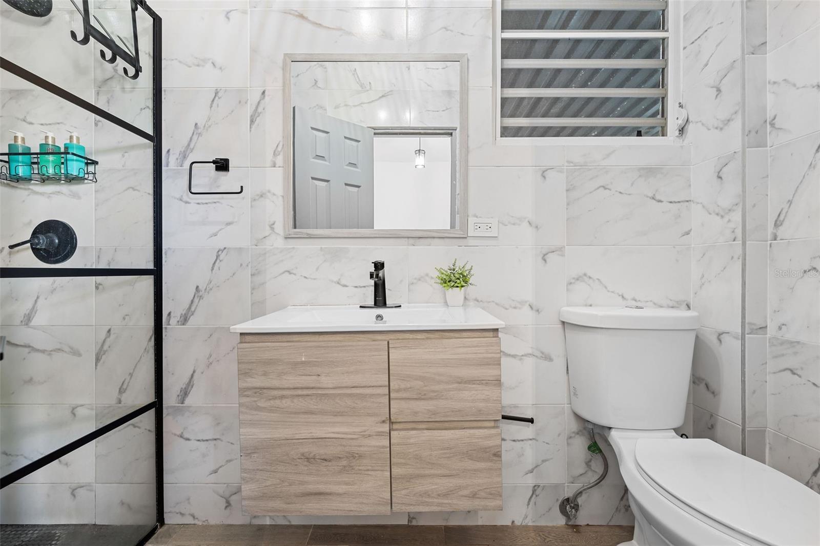 URB. VILLAMAR - Residential