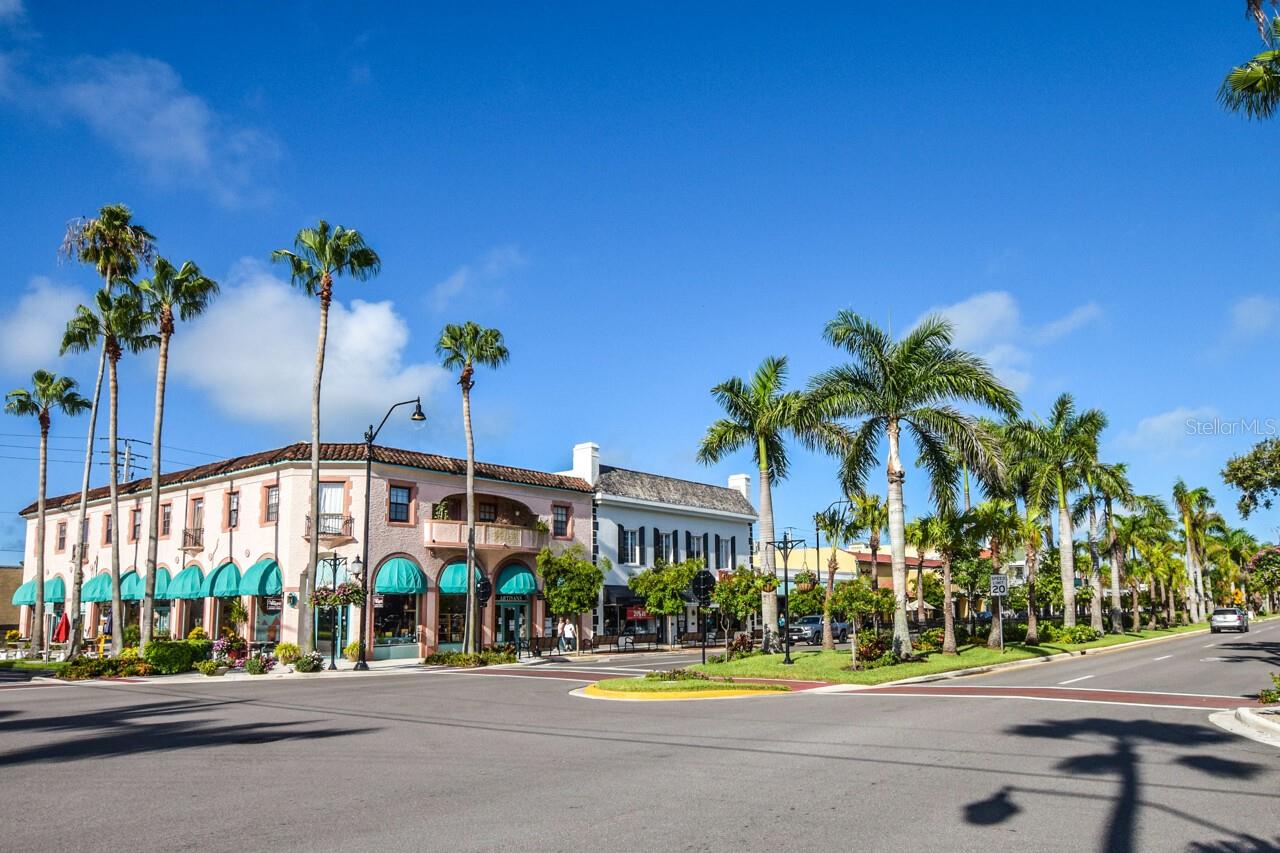 AUGUSTA VILLAS AT PLAN - Residential