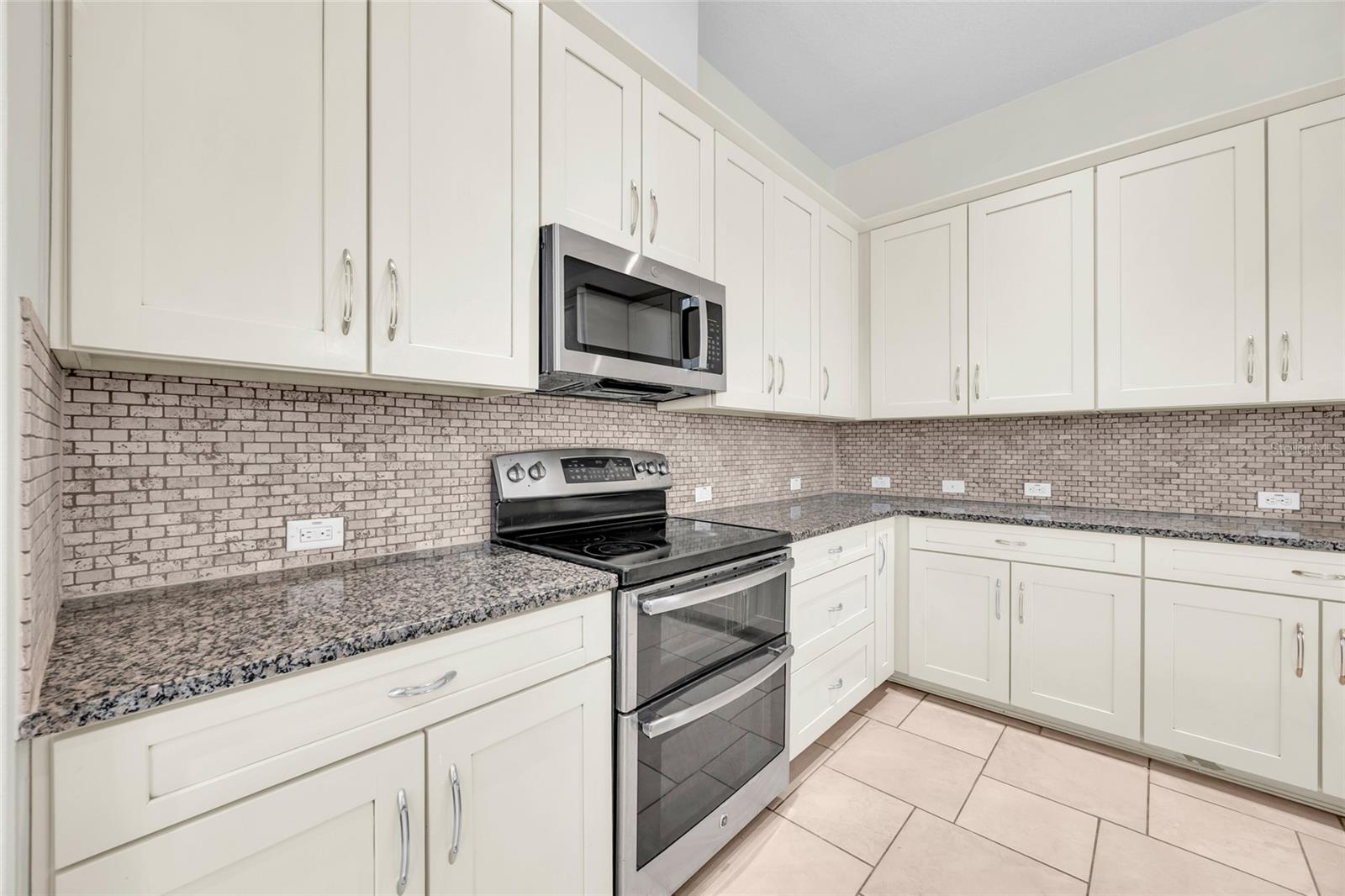 LAUREATE PARK PH 1C - Residential