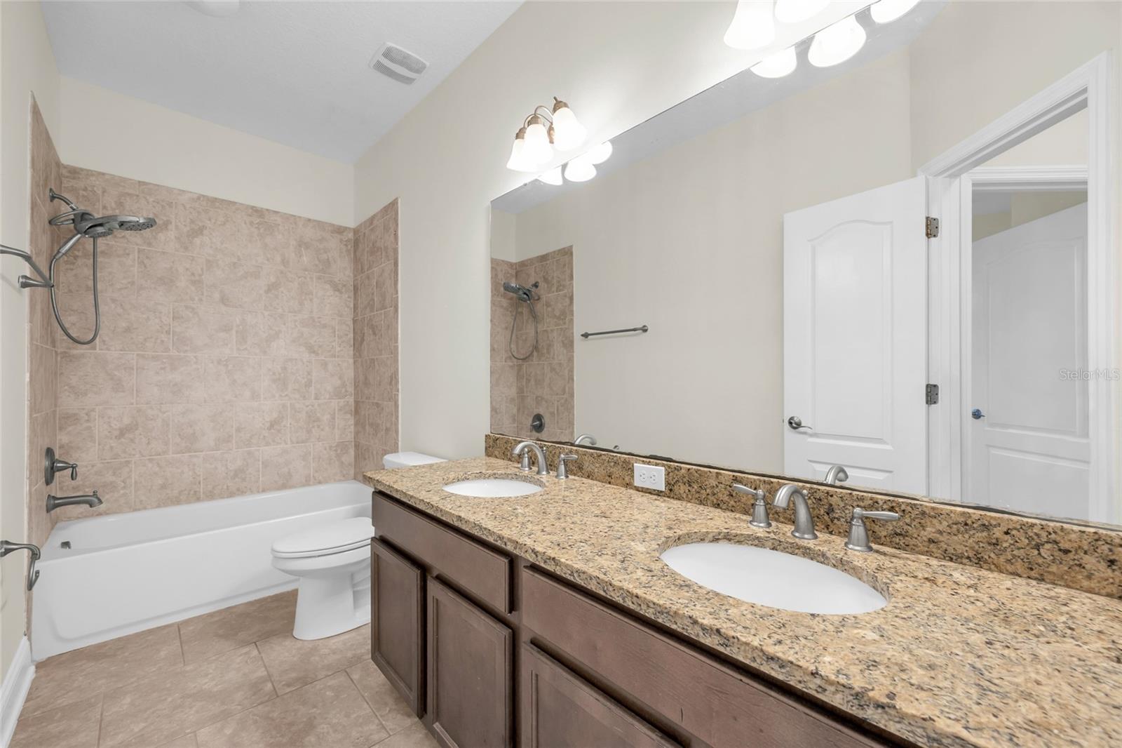 LAUREATE PARK PH 1C - Residential