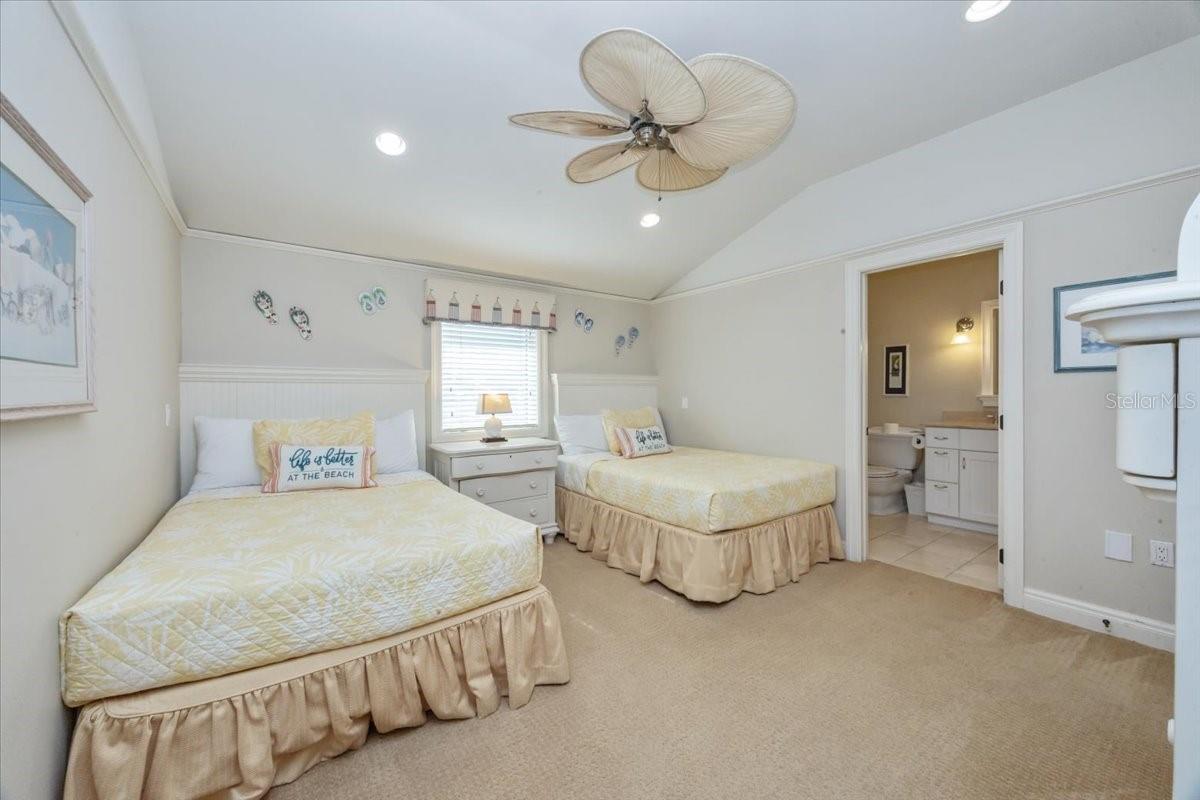 CASEY KEY - Residential