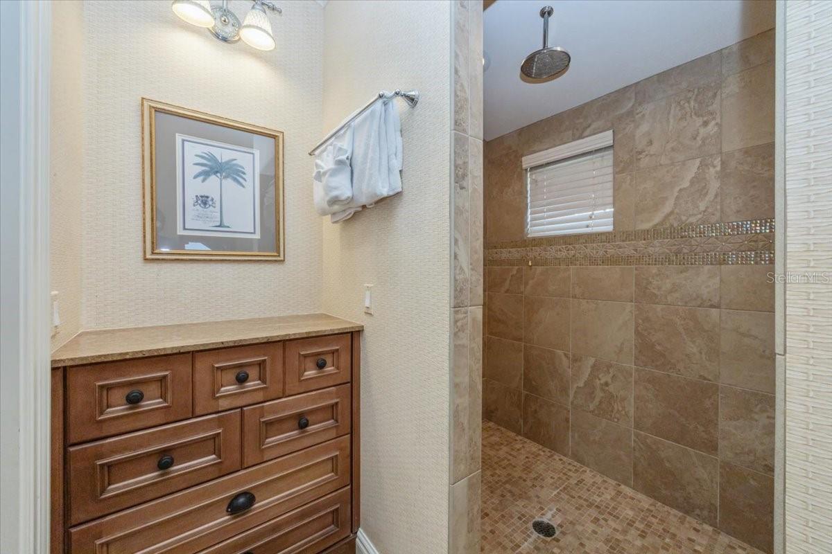 CASEY KEY - Residential