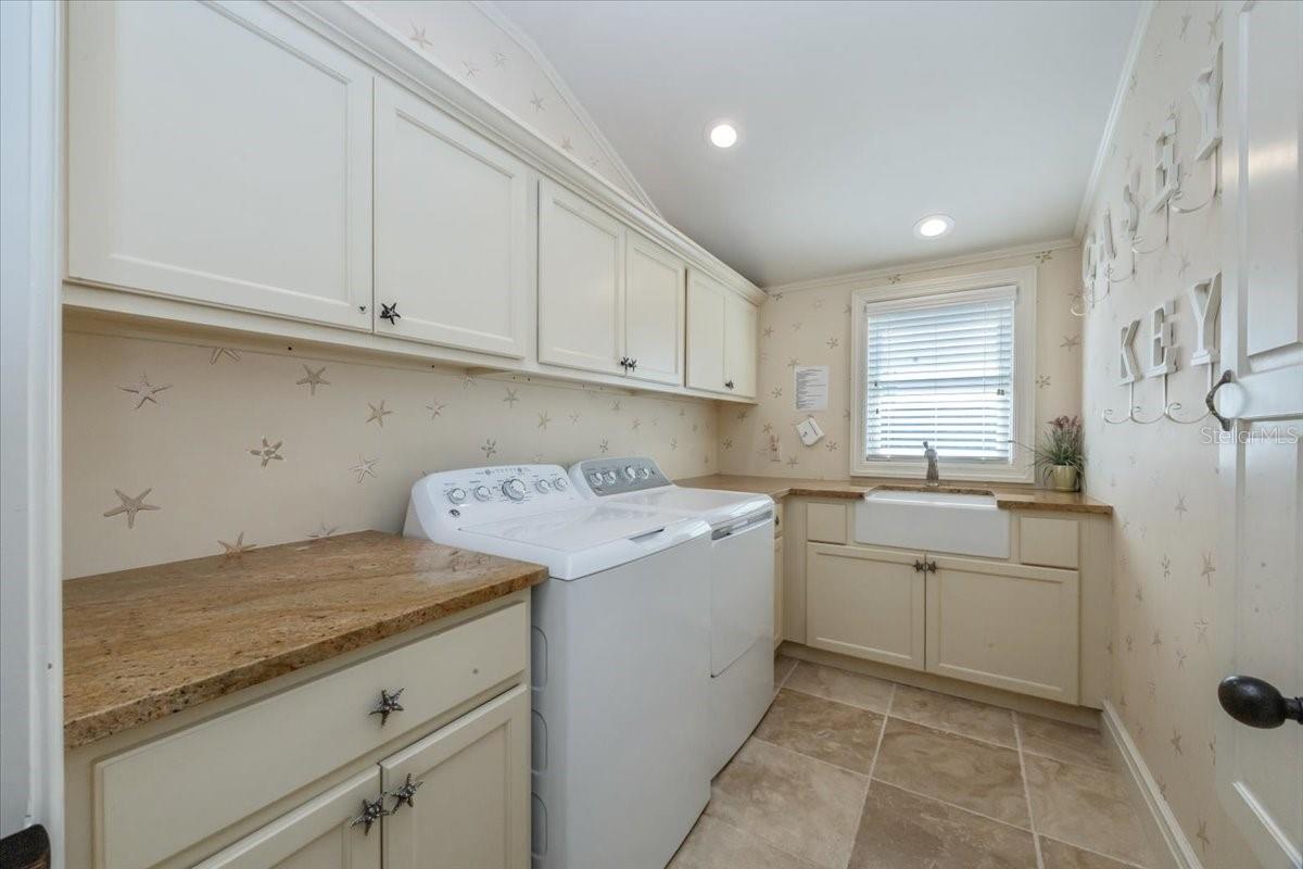 CASEY KEY - Residential