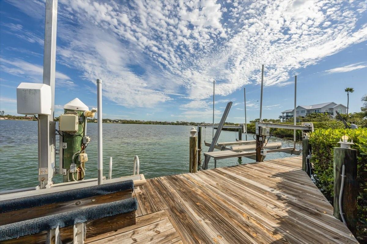 CASEY KEY - Residential