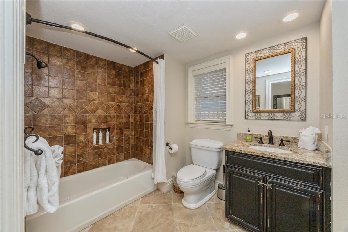 CASEY KEY - Residential