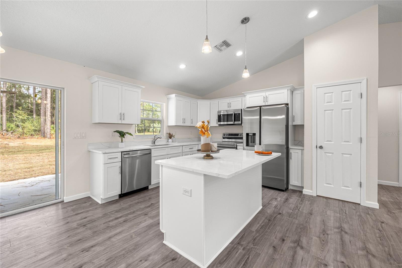 CITRUS SPGS UNIT 16 - Residential