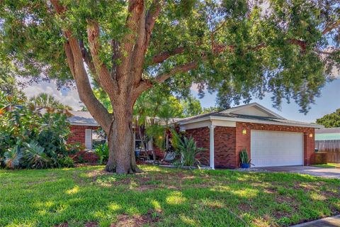 A home in LARGO