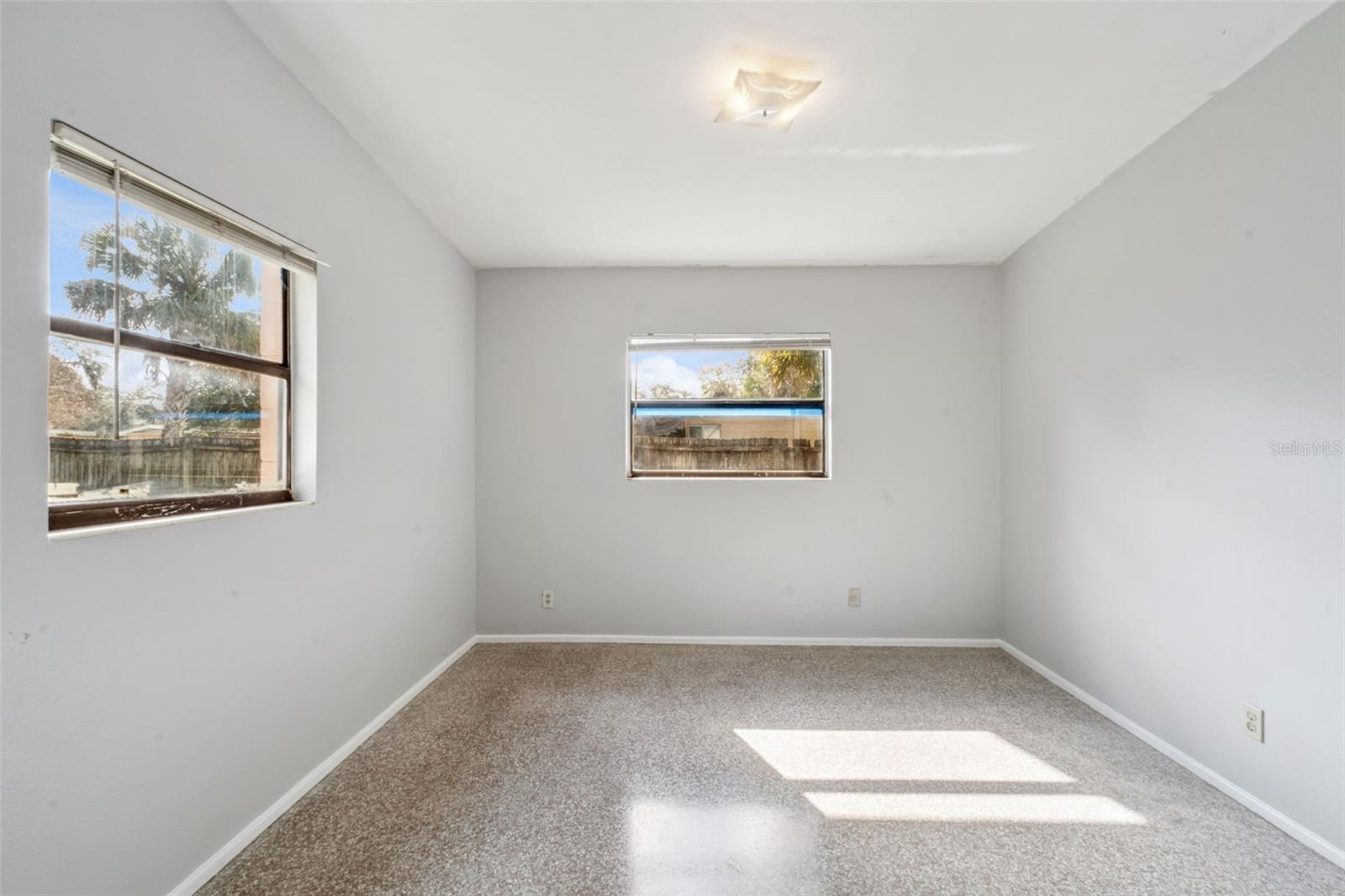 SUNLAND ESTATES 1ST ADD - Residential