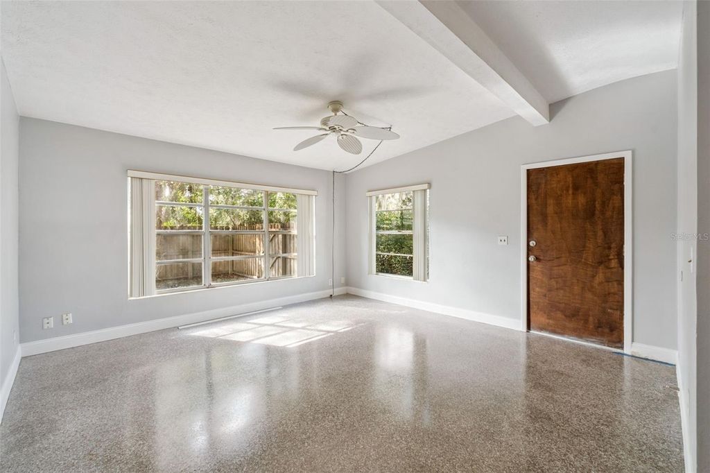 Photo of 705 Cherokee Circle, Sanford, FL 32773 (MLS # O6373927)